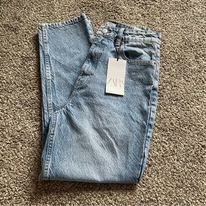 Zara Classic High Rise Mom Jeans